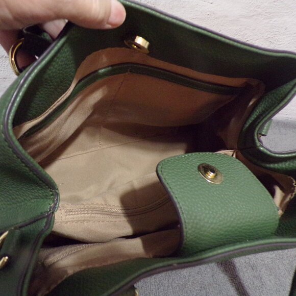 nanette lepore Avacado Green & Gold Trim Handbag w/Shoulder Strap & Zippers New - Picture 6 of 9